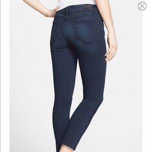 Paige dark skinny  jeans
